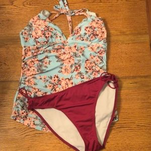 2 Floral 2 Piece Bathing Suit